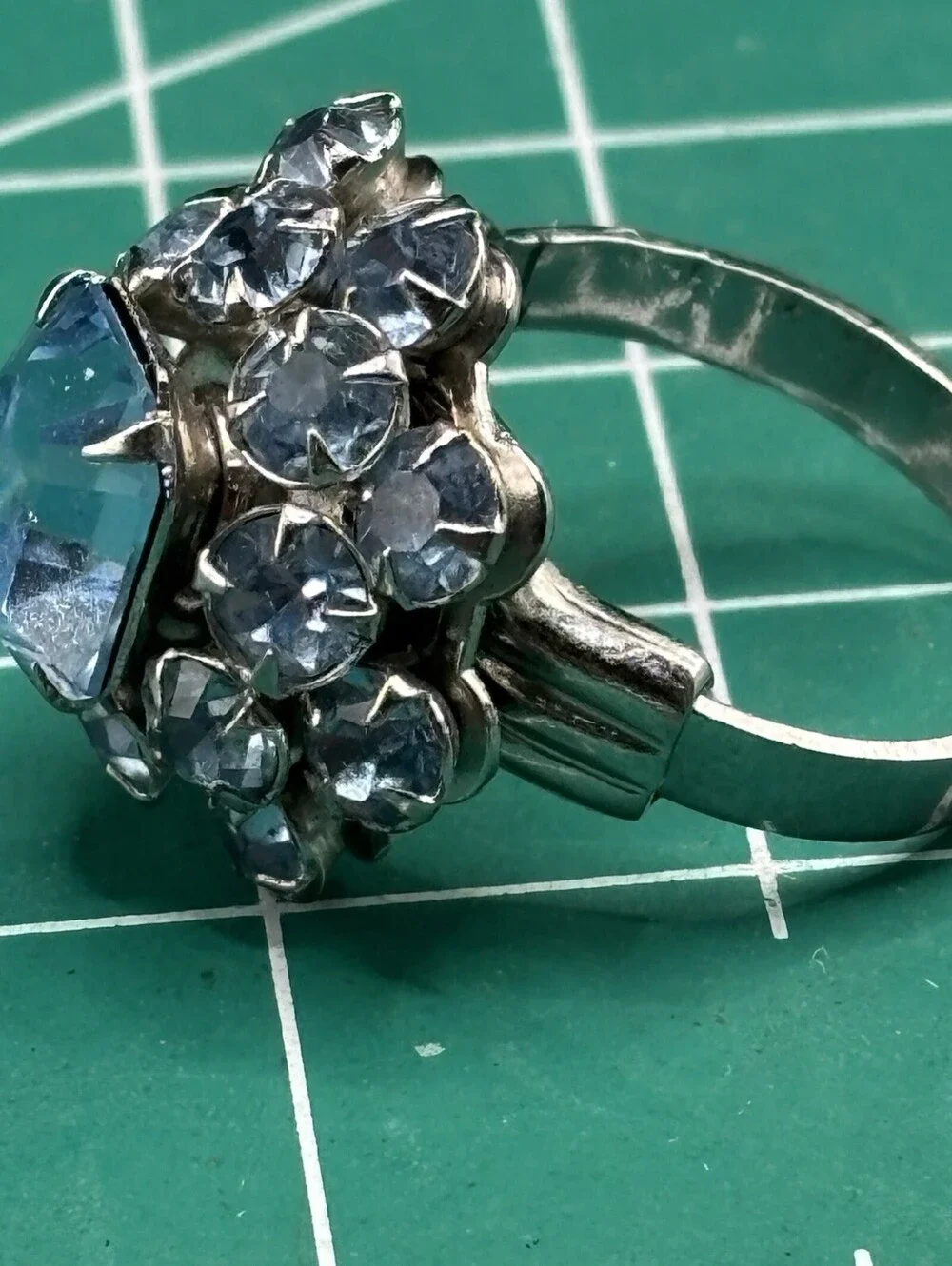 Vintage Blue Rhinestone Ring Adjustable Prong Set Silver Tone Flower Size 7.5
